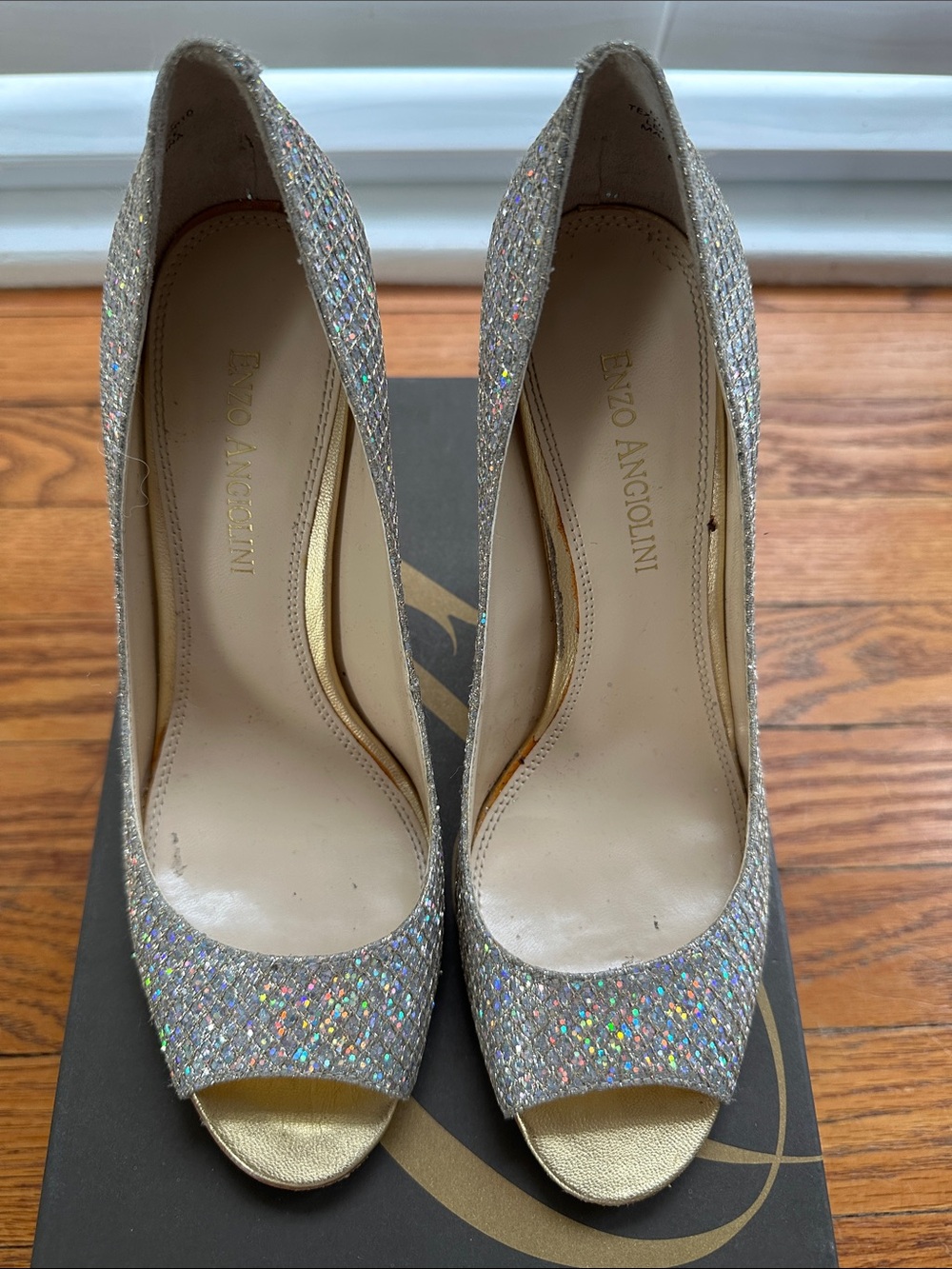 Enzo Angiolini Silver Glitter Gold Peep-Toe Heels